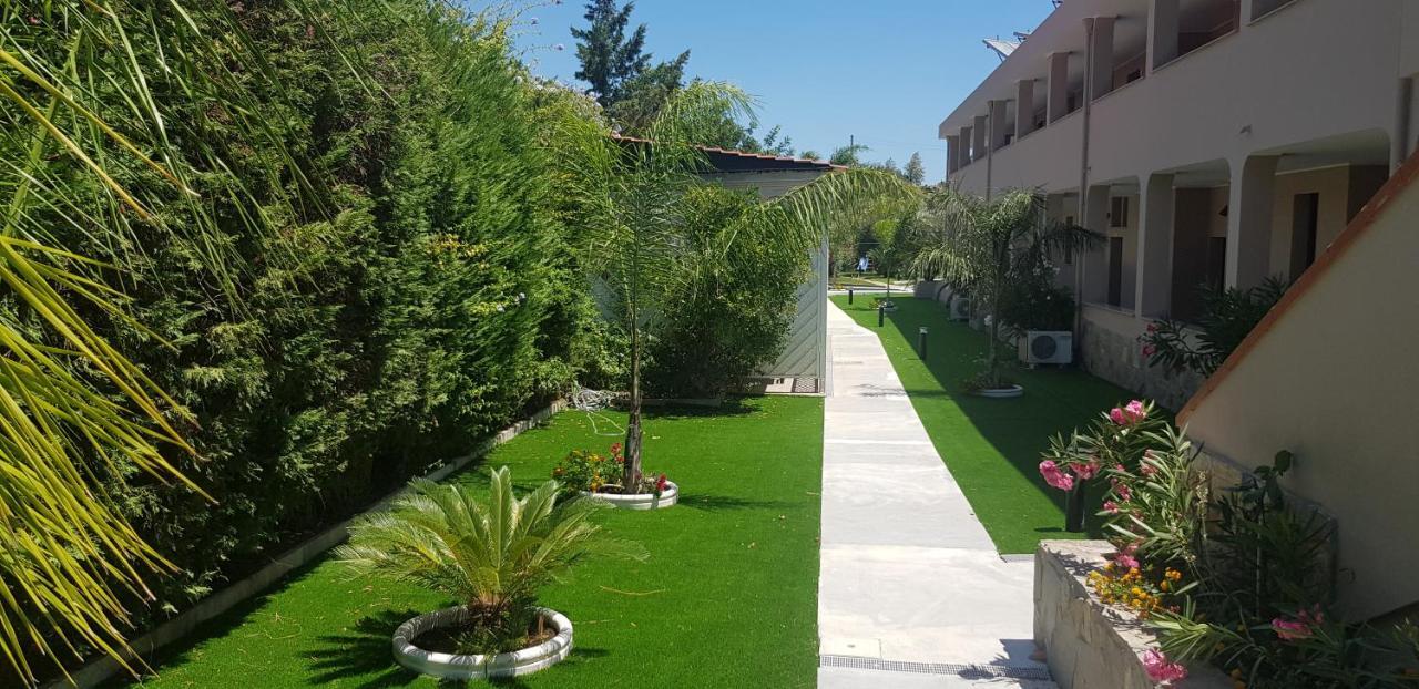 Aparthotel Palm Village Villasimius