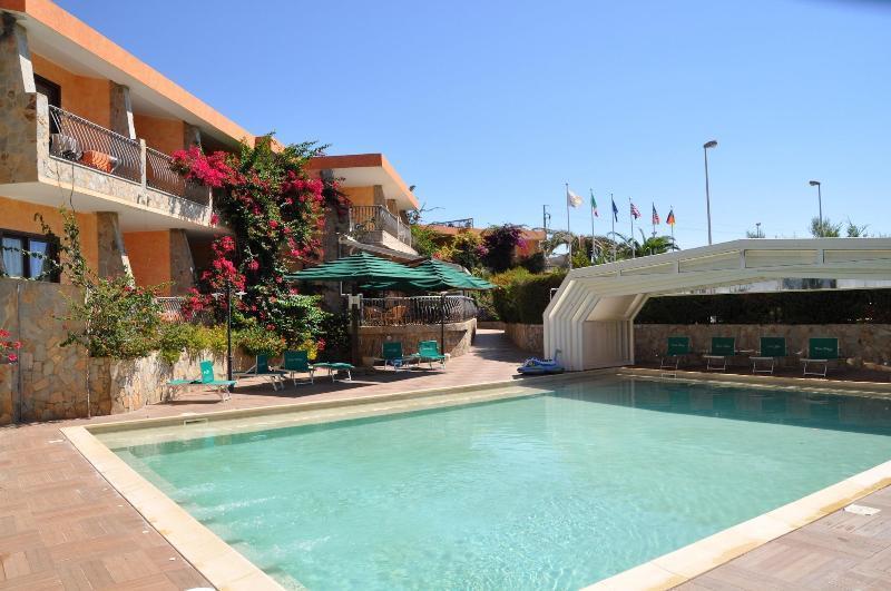 Aparthotel Palm Village Villasimius