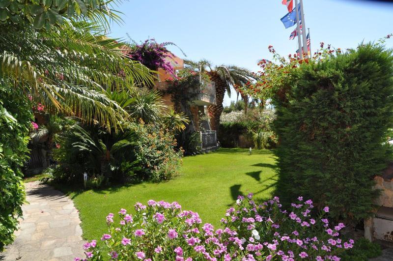 Palm Village Aparthotel Villasimius