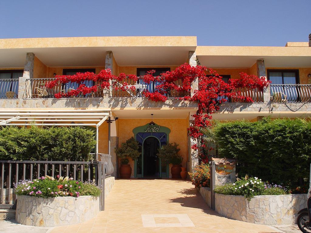 Aparthotel Palm Village 3*