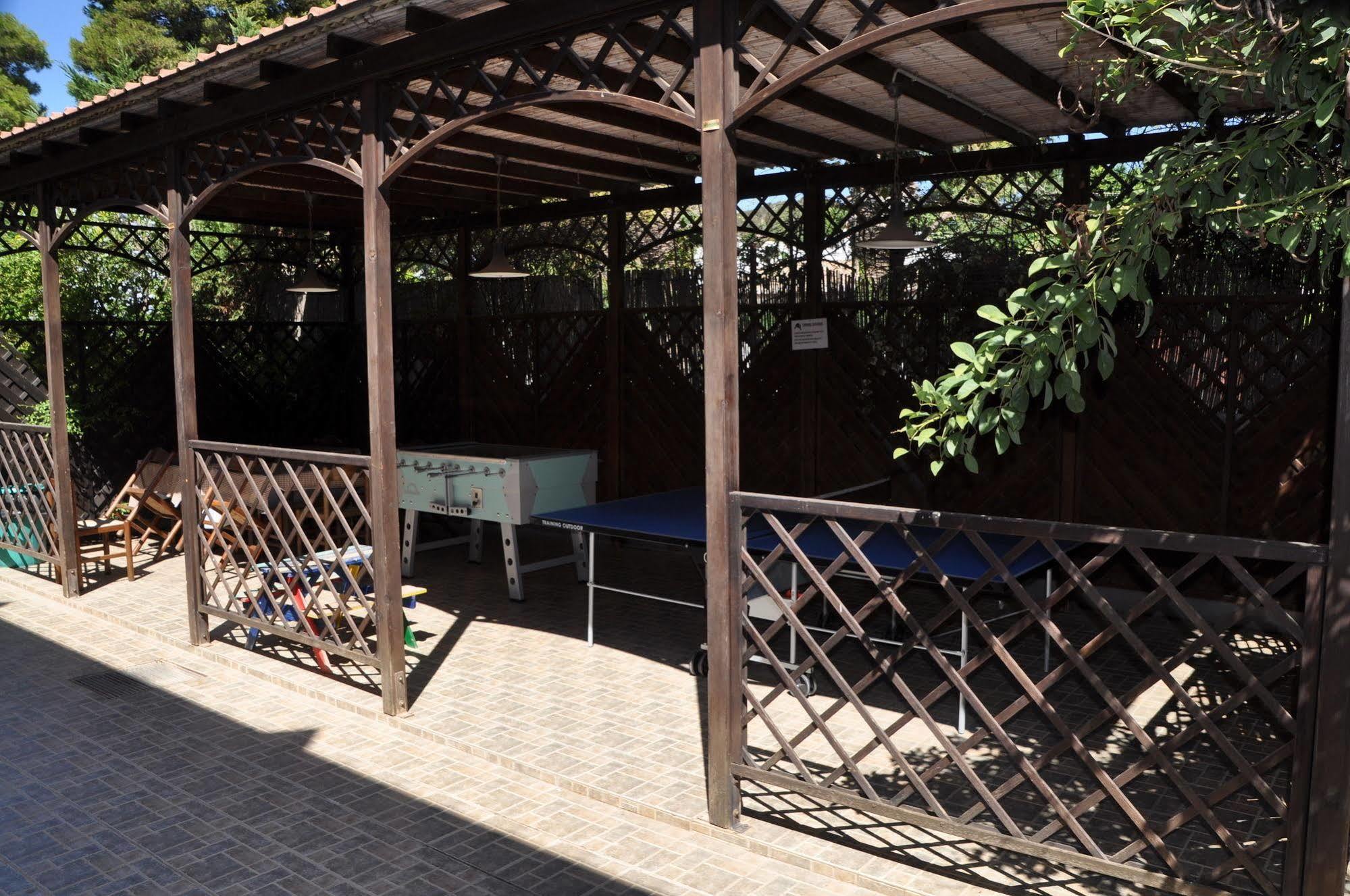 Palm Village Aparthotel 3*