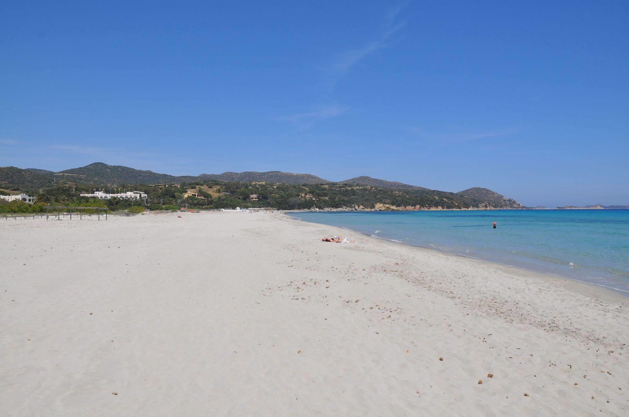Palm Village Aparthotel 3*
