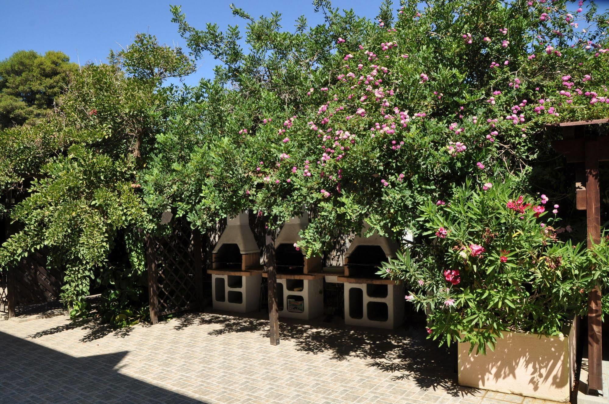 Aparthotel Palm Village Villasimius